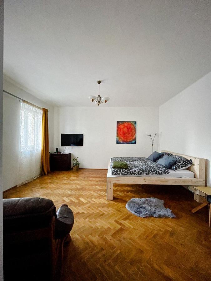 Apartmany U Areny Ostrava Exteriör bild